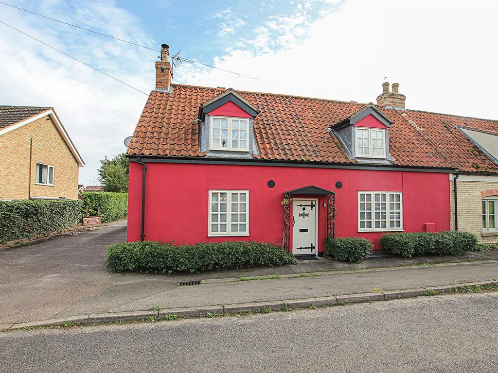 3 bed semidetached house for sale in Sun Street, Isleham, Ely CB7, £