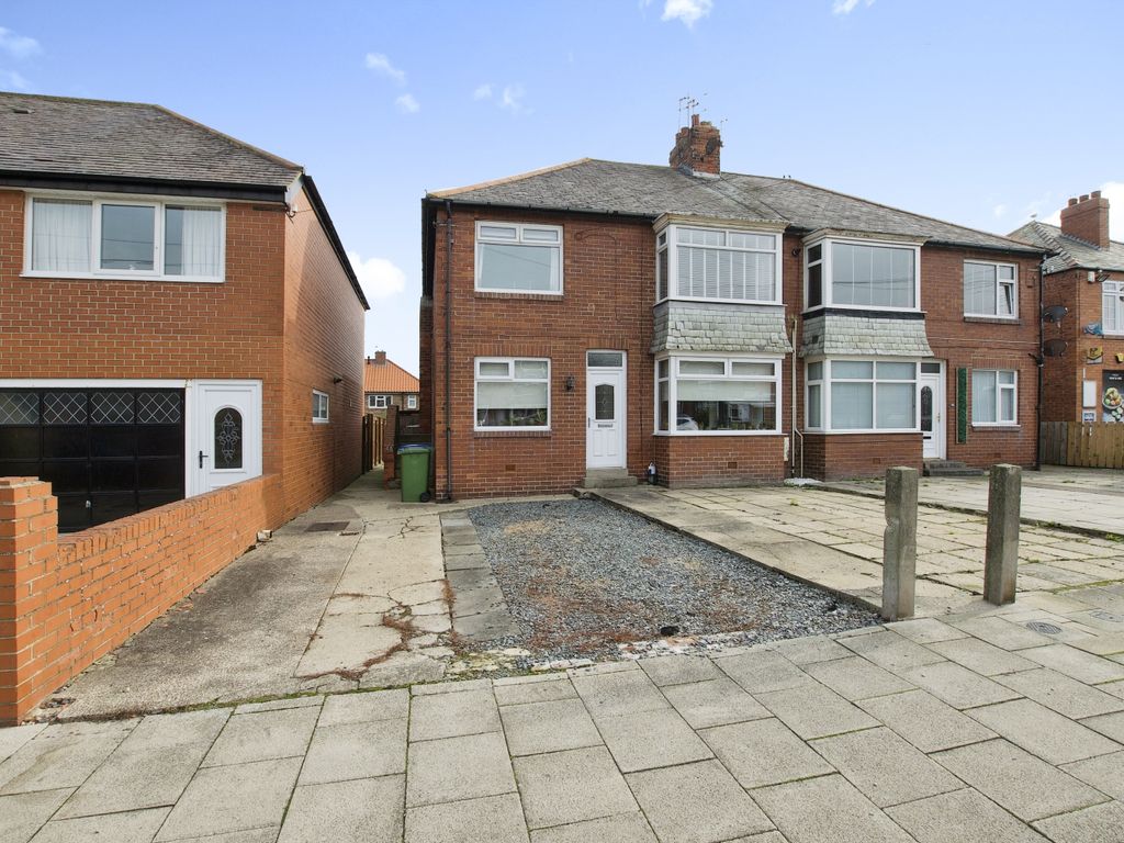 2 bed flat for sale in Beresford Road, Seaton Sluice, Whitley Bay