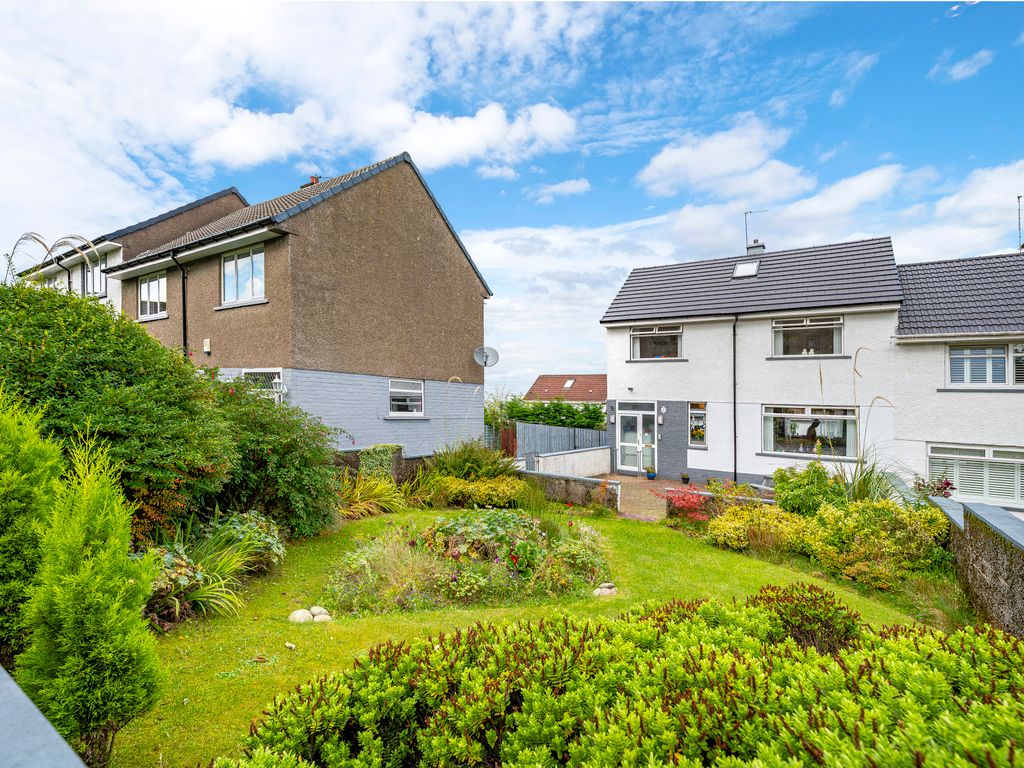 3 bed town house for sale in Fernbrae Avenue, Rutherglen, Glasgow G73