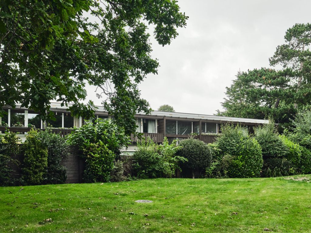 3 bed terraced house for sale in St Bernards III, Park Hill, London CR0