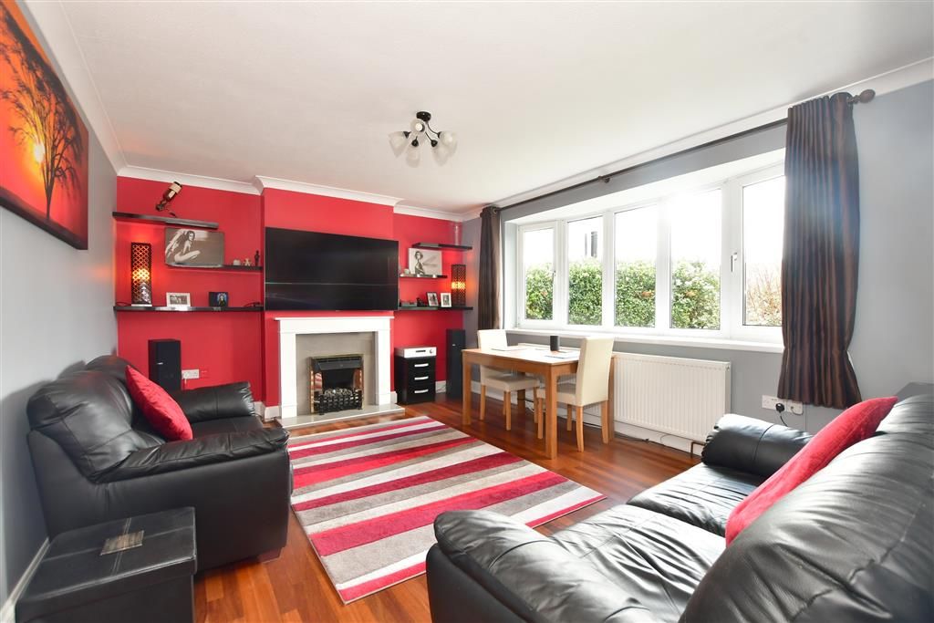 2 bed for sale in Fencepiece Road, Ilford, Essex IG6, £350,000 Zoopla