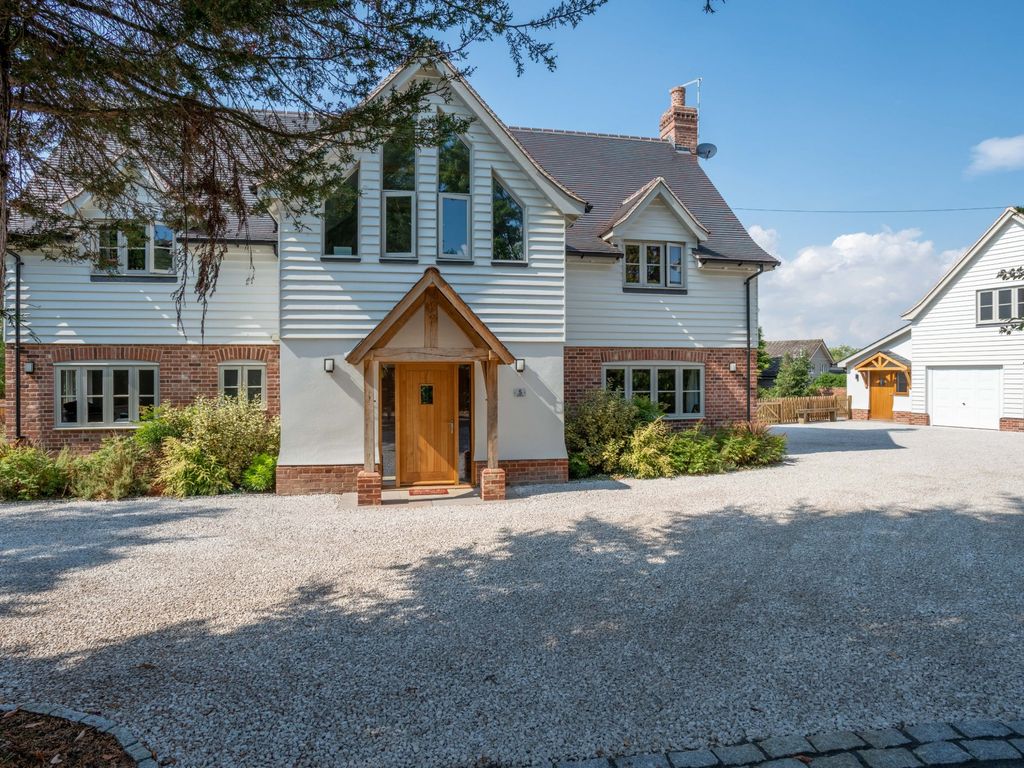 4 bed detached house for sale in Walden Road, Sewards End, Saffron