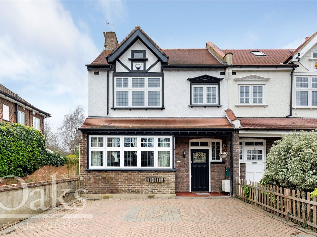 4 bed end terrace house for sale in Clyde Road, Croydon CR0