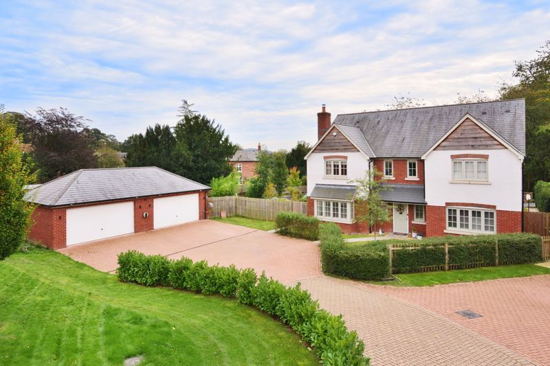 5 bed detached house for sale in Quarry Field, Lugwardine, Hereford HR1