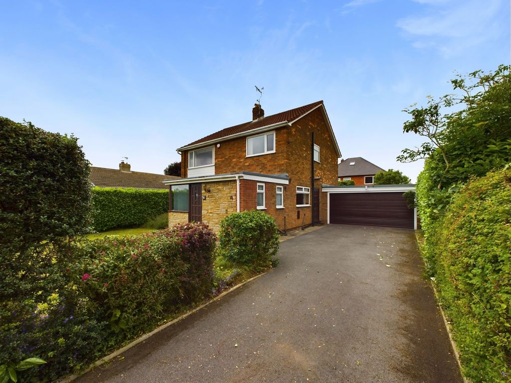 4 bed detached house for sale in Foxdale Avenue, Thorpe Willoughby YO8