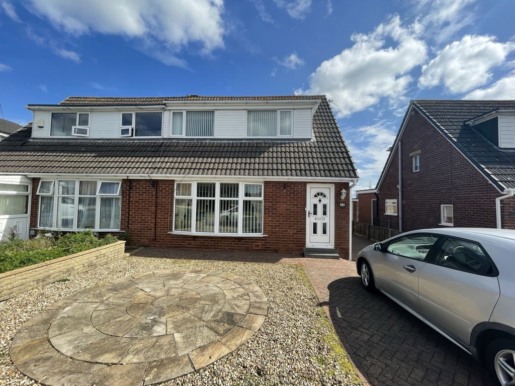 2 bed semidetached house for sale in Bleasdale Avenue, Staining FY3, £