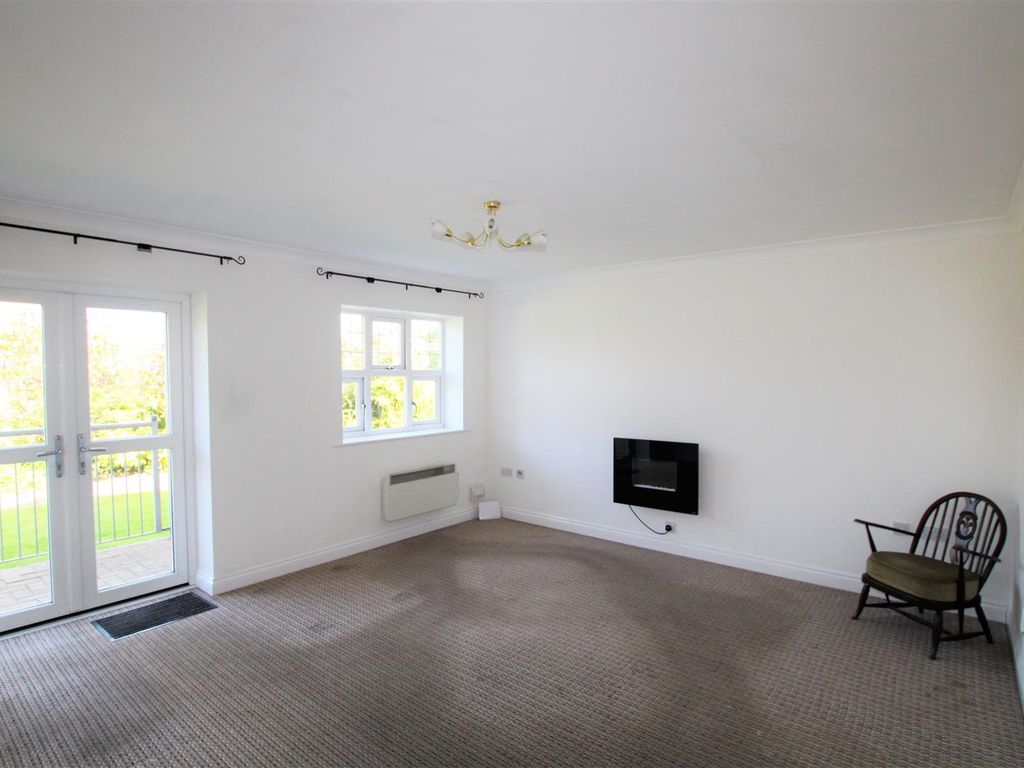2 bed flat for sale in Birch Tree Drive, Hedon, Hull HU12 Zoopla