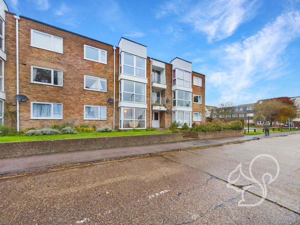 2 bed flat to rent in Victoria Esplanade, West Mersea, Colchester CO5