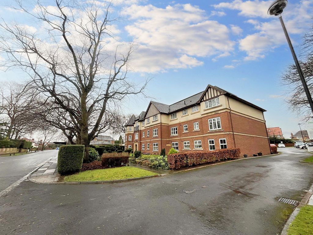 2 bed flat for sale in Junction Road, Norton, StocktonOnTees TS20, £