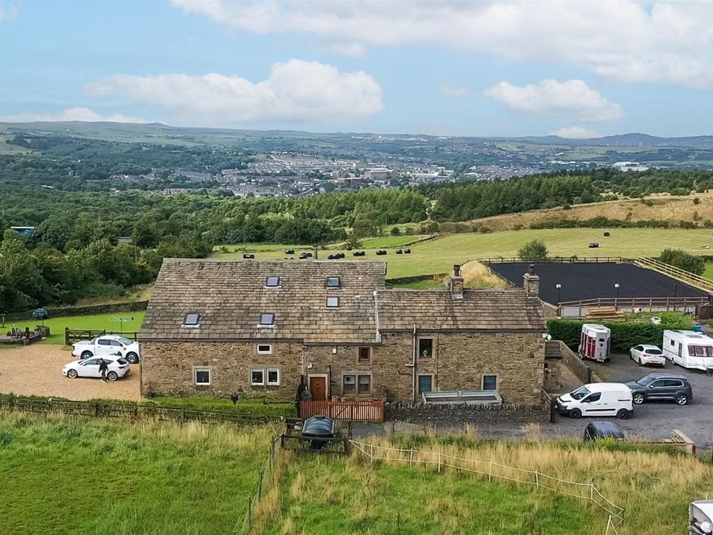 3 bed cottage for sale in Kings Highway, Accrington BB5, £450,000 Zoopla