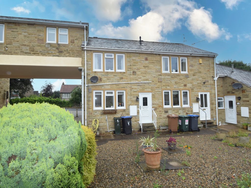 2 bed town house for sale in Richmond Mews, Saltaire, Bradford, West