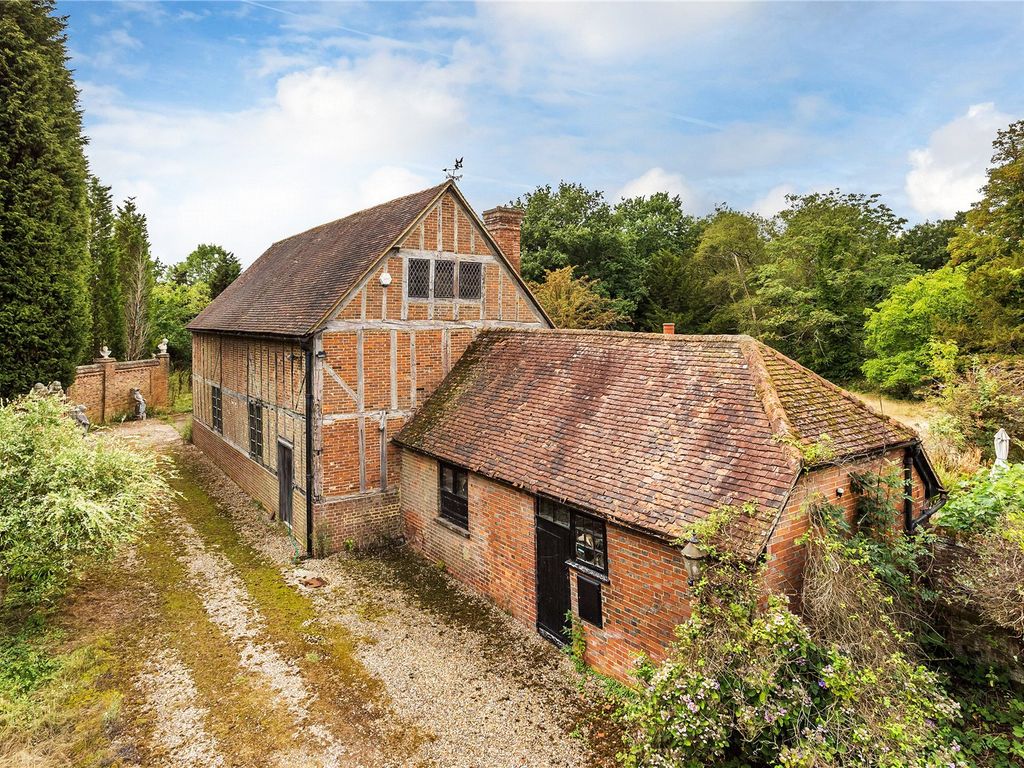 land-for-sale-in-horsham-road-capel-dorking-surrey-rh5-650-000