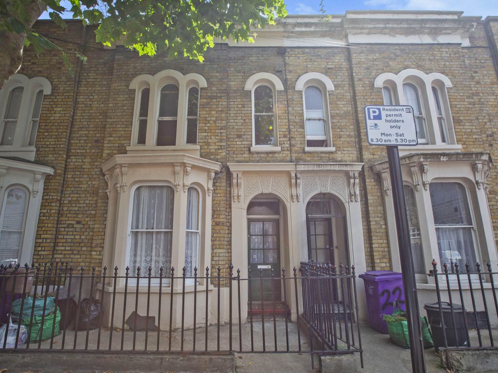 3 bed terraced house for sale in Saxon Road, London E3 Zoopla