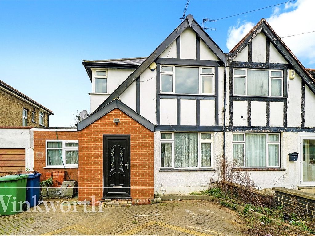 4 bed semidetached house for sale in Tintern Way, Harrow HA2 Zoopla