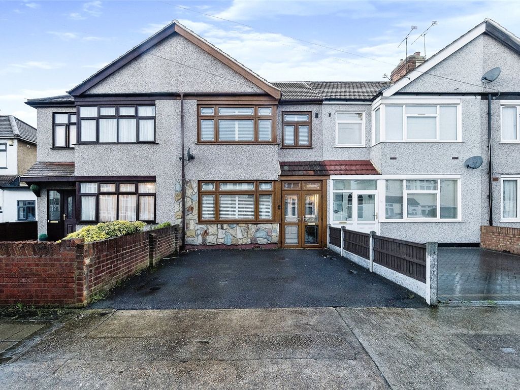 3 bed terraced house for sale in Martin Drive, Rainham RM13 Zoopla