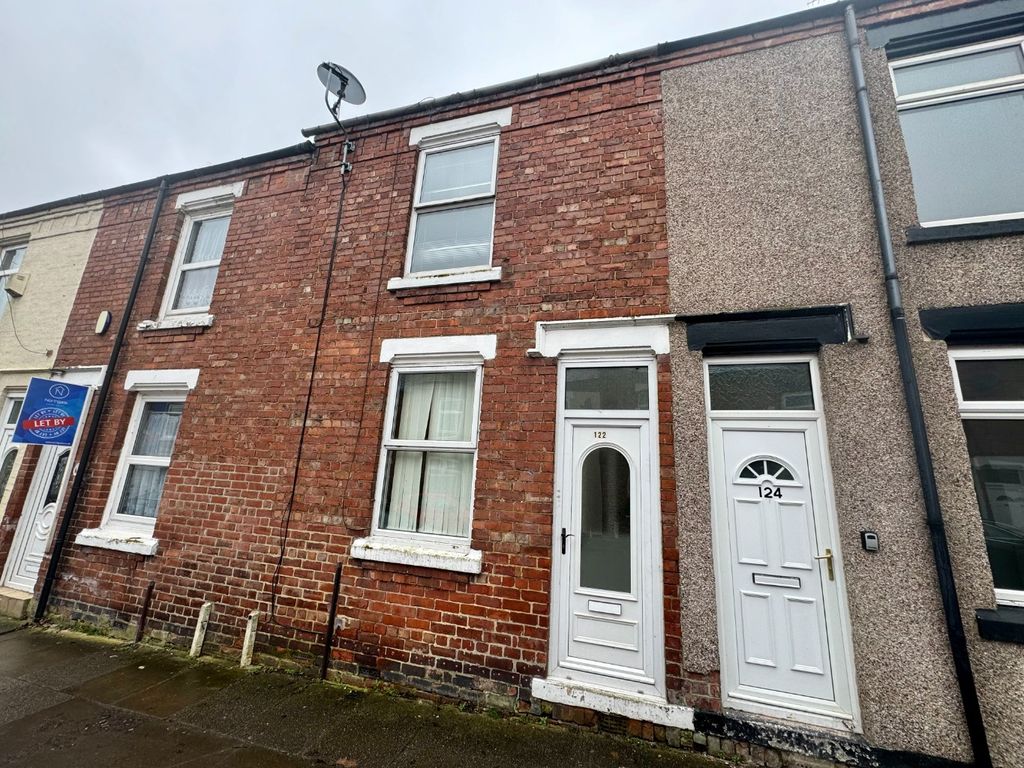 2 bed terraced house to rent in Cumberland Street, Darlington, Durham