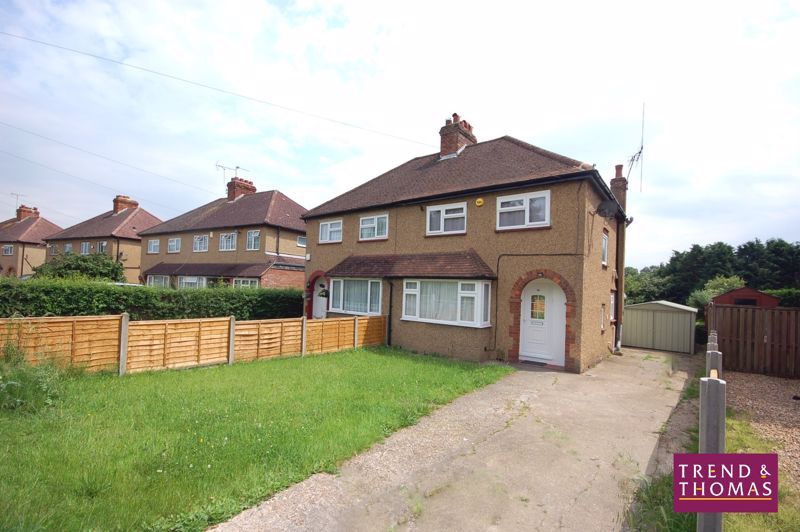 2 bed semidetached house for sale in Hornhill Road, Rickmansworth WD3