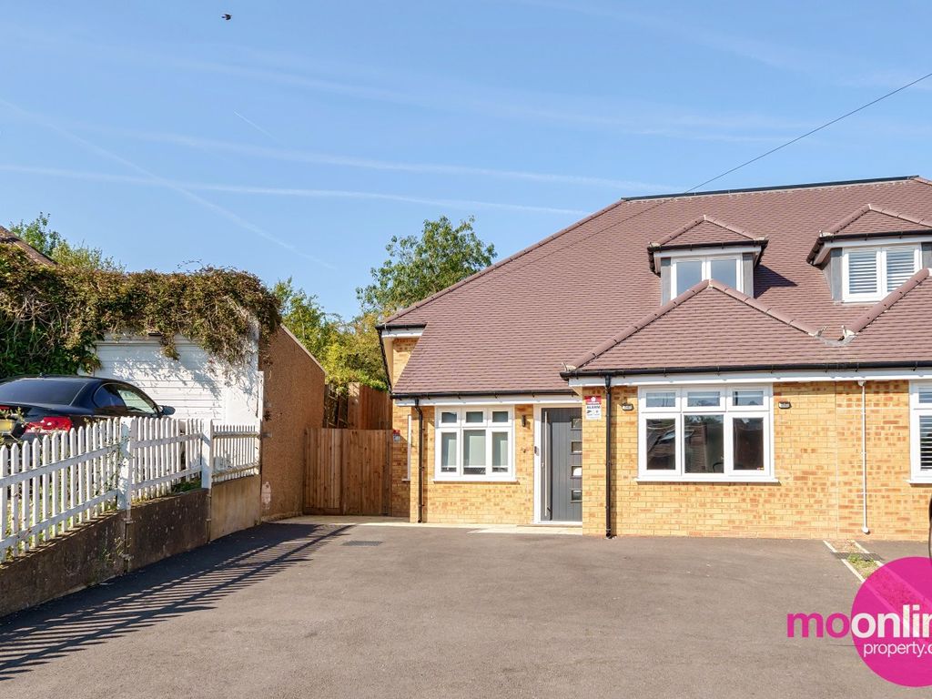 4 bed property for sale in Kimble Crescent, Bushey, Bushey WD23, £