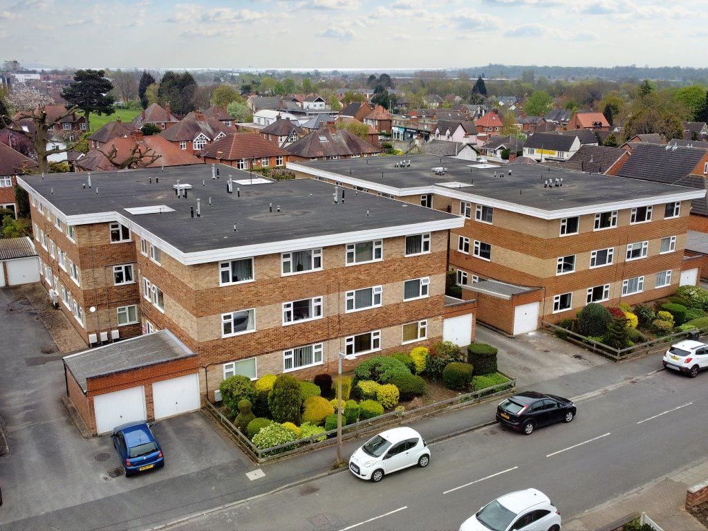 2 bed flat to rent in Retlaw Court, Chilwell, Nottingham NG9 Zoopla