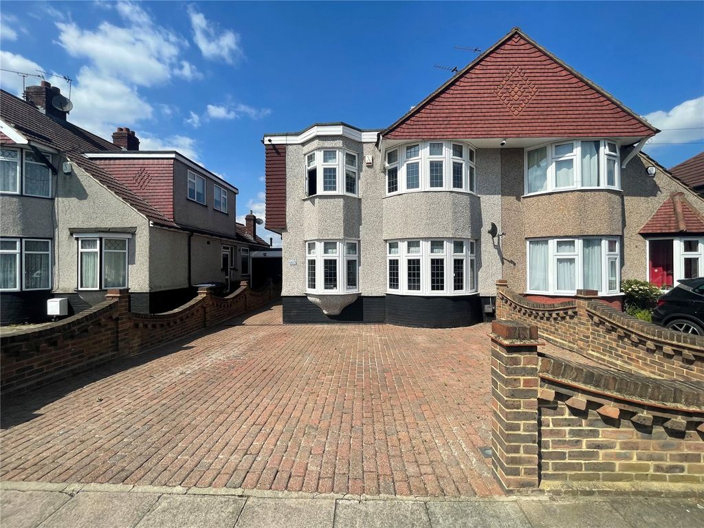4 bed semidetached house for sale in Falconwood Avenue, Welling, Kent DA16 Zoopla