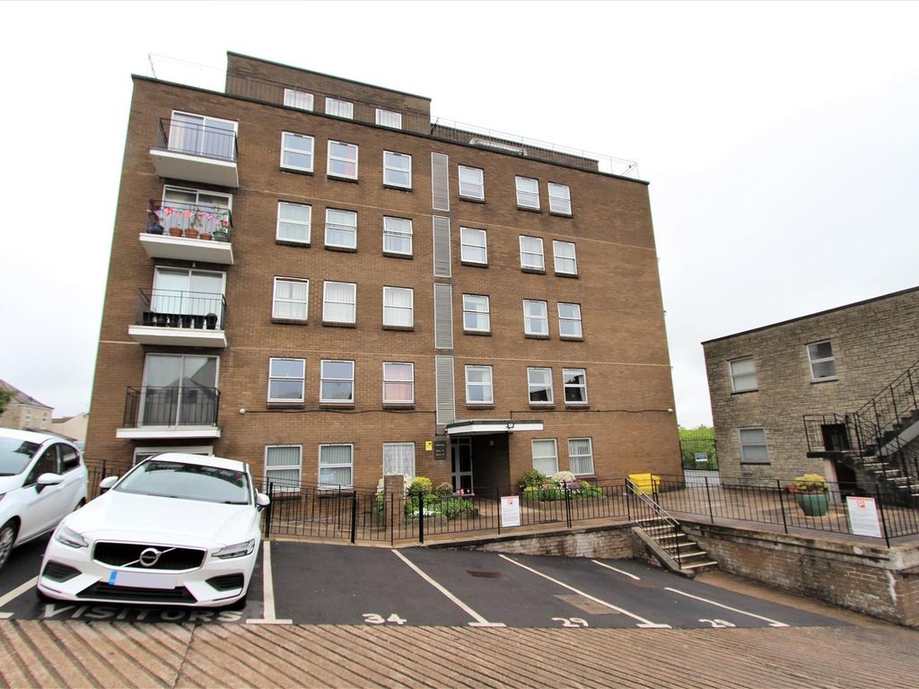 1 bed flat to rent in St Keyna Court, Temple Street, Keynsham, Bristol