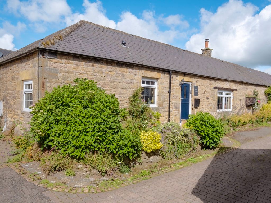 3 bed barn conversion for sale in South Cottage, Great Whittington