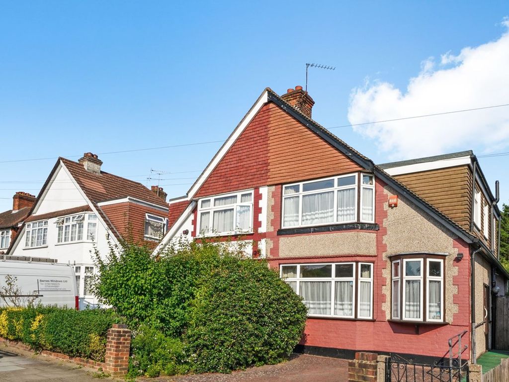 4 bed semidetached house for sale in Balmoral Road, Harrow HA2, £