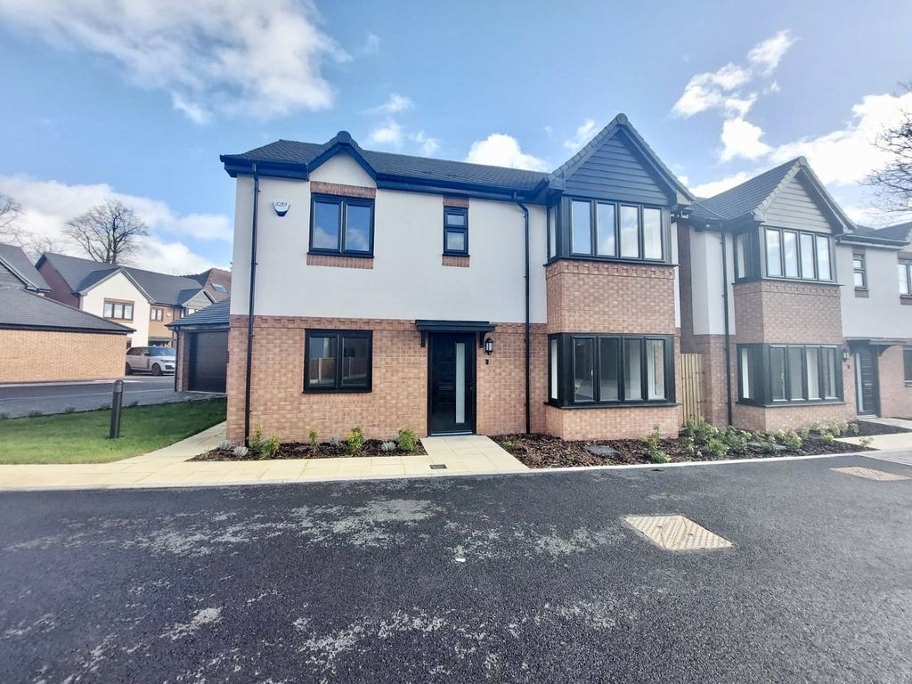 New home, 4 bed detached house for sale in Doulting Gardens