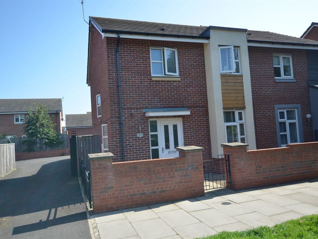 3 bed semidetached house for sale in King Road, South Shields