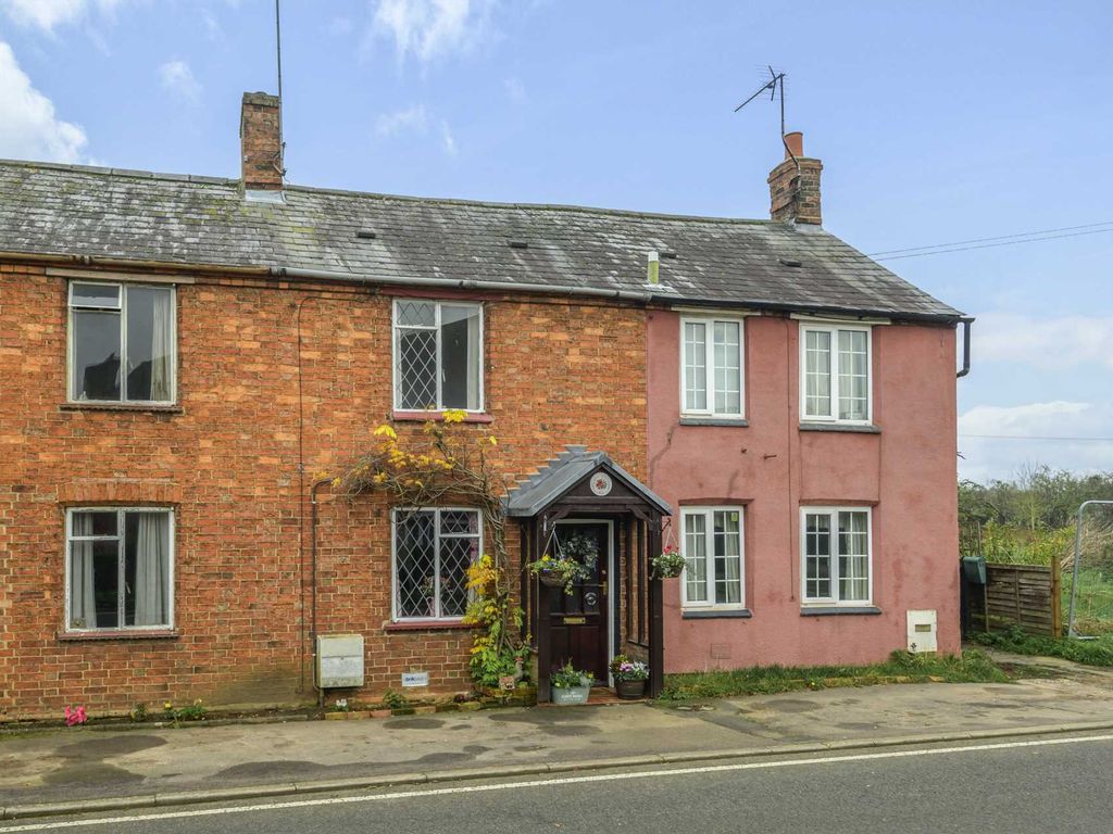 2 bed terraced house for sale in The Causeway, Carlton MK43 Zoopla