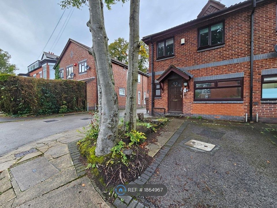 3 bed end terrace house to rent in Oakham Mews, Salford M7, £1,195 pcm