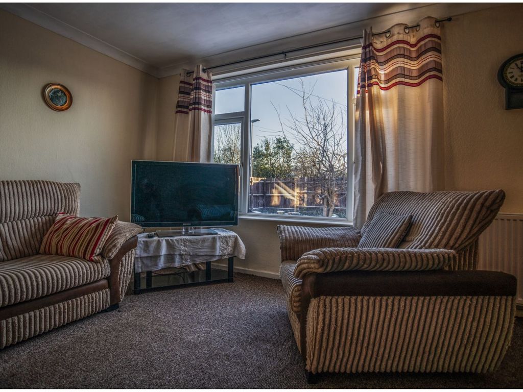 3 bed end terrace house for sale in Mile Road, Morpeth NE61, £110,000