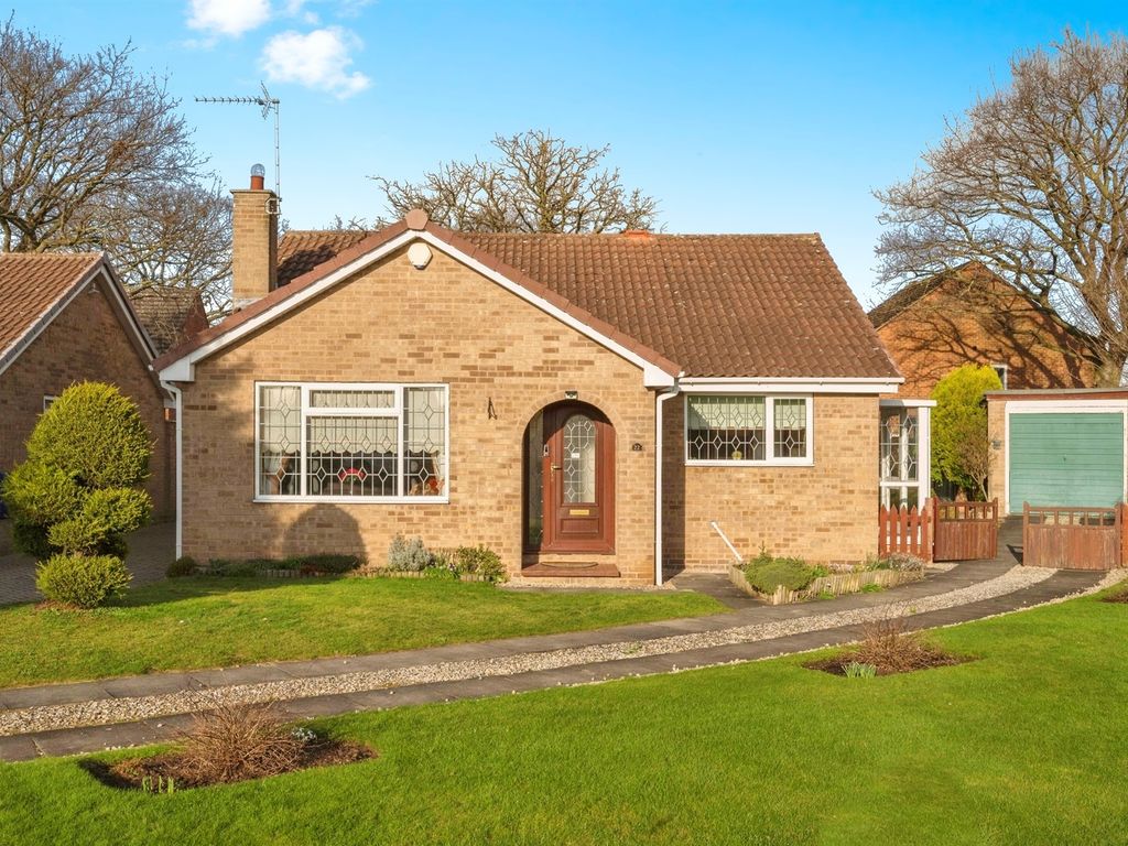 3 bed detached bungalow for sale in Oak Tree Road, Branton, Doncaster