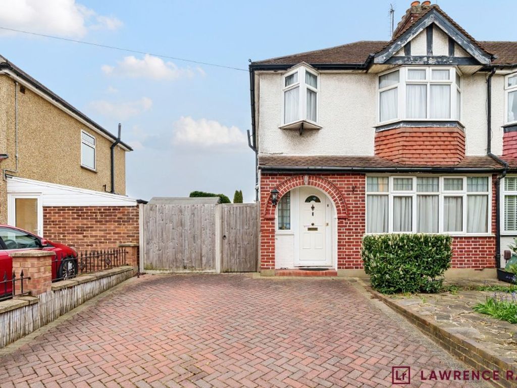 3 bed semidetached house for sale in Royal Crescent, Ruislip HA4, £