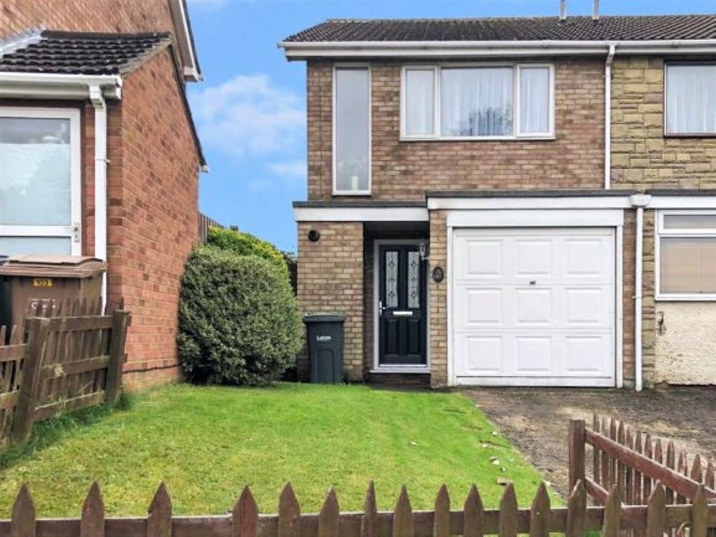 3 bed end terrace house for sale in Tomlinson Avenue, Luton LU4 Zoopla