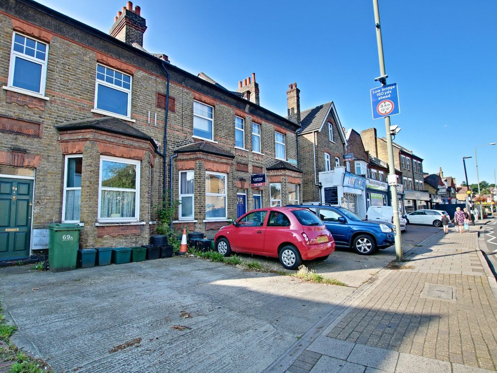 2 bed flat to rent in Beckenham Lane, Shortlands, Bromley BR2 Zoopla