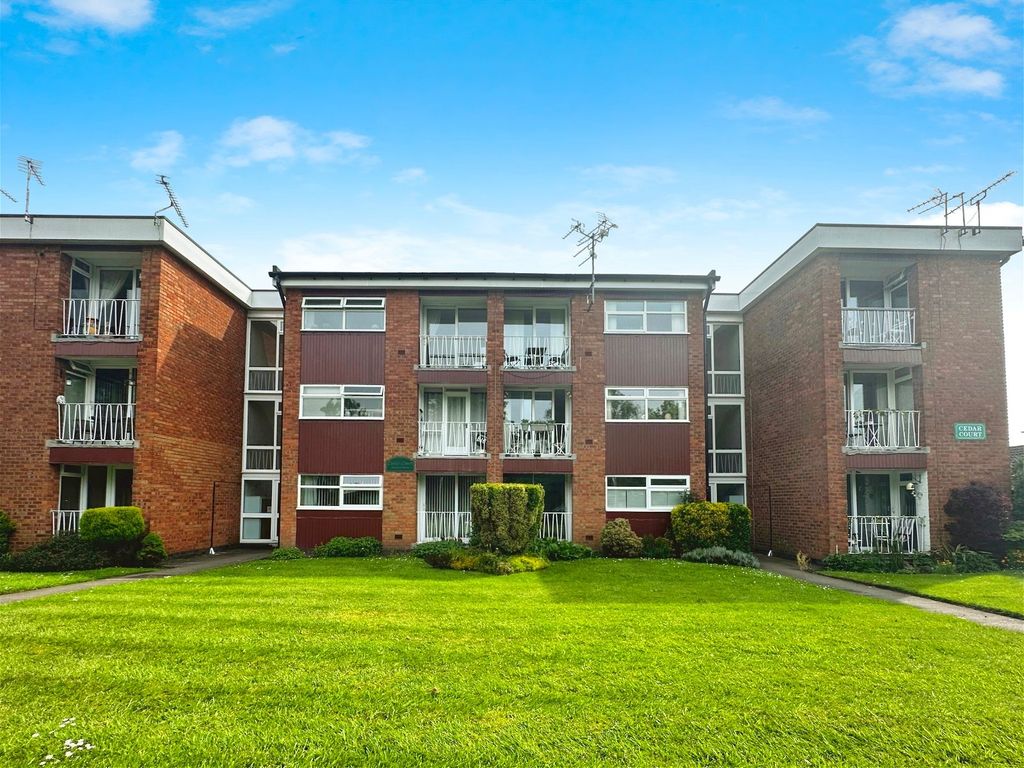 2 bed flat for sale in Cedar Court, Pear Tree Drive, Great Barr B43, £