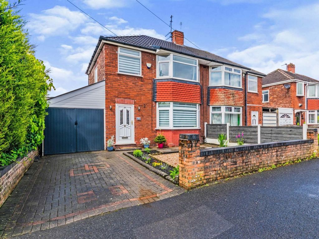 3 bed semidetached house for sale in Ashton Crescent, Chadderton OL9