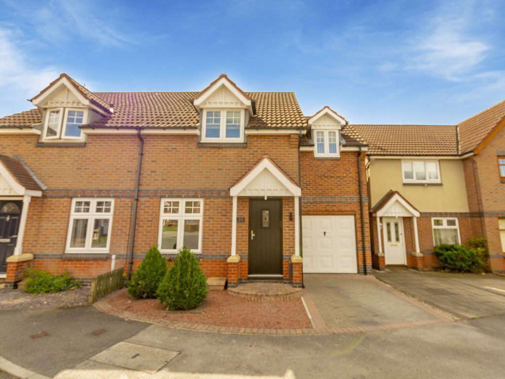 3 bed semidetached house to rent in Broughton Close, Ilkeston DE7, £