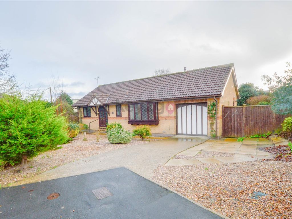 2 bed detached bungalow for sale in Glade Lea, Sheffield S12 Zoopla