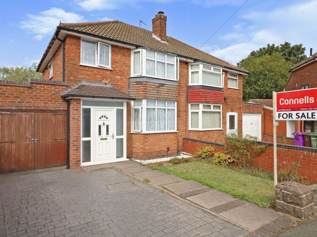 3 bed semidetached house for sale in Beverley Crescent, Parkfields, Wolverhampton WV4 Zoopla