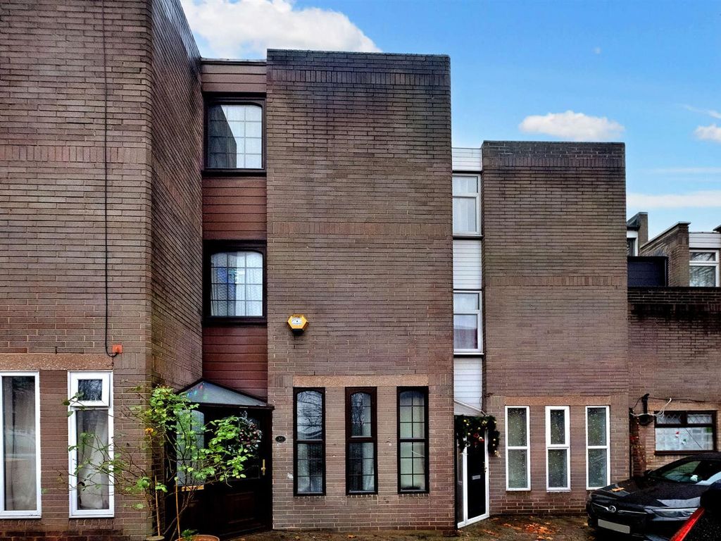 Coburg Crescent, London SW2  