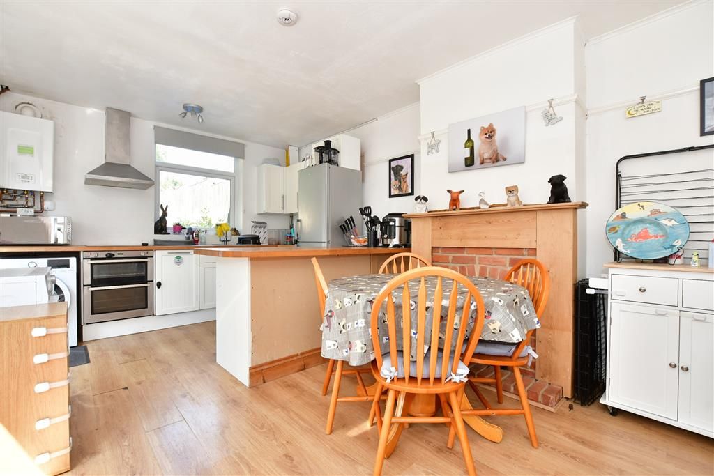 3 bed semidetached house for sale in Cromwell Road, Caterham, Surrey