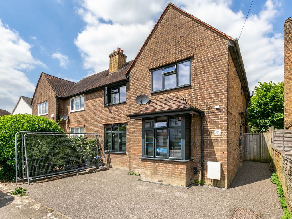 4 bed semidetached house for sale in Orchard Grove, Gerrards Cross SL9