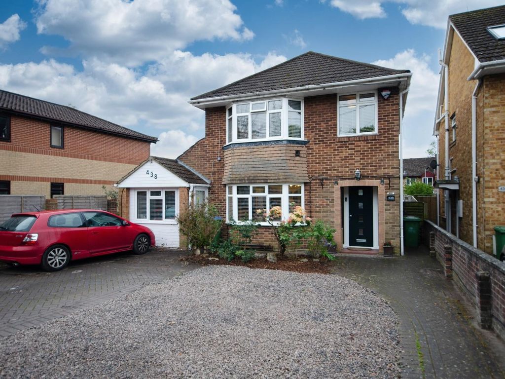 5 bed detached house for sale in Portsmouth Road, Sholing, Southampton