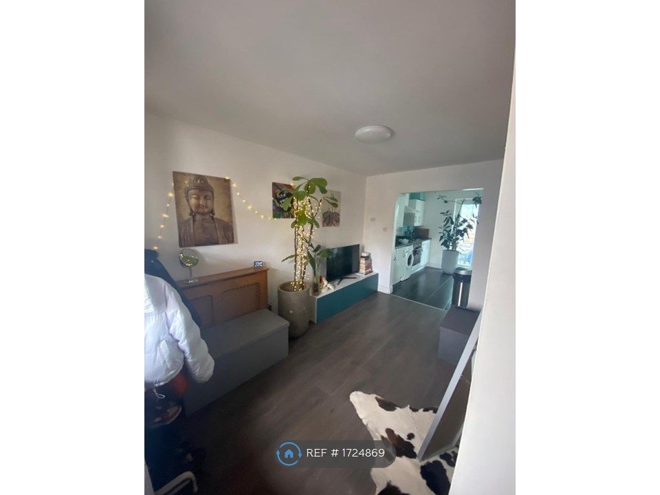 2 bed terraced house to rent in Blyth Close, London E14 Zoopla