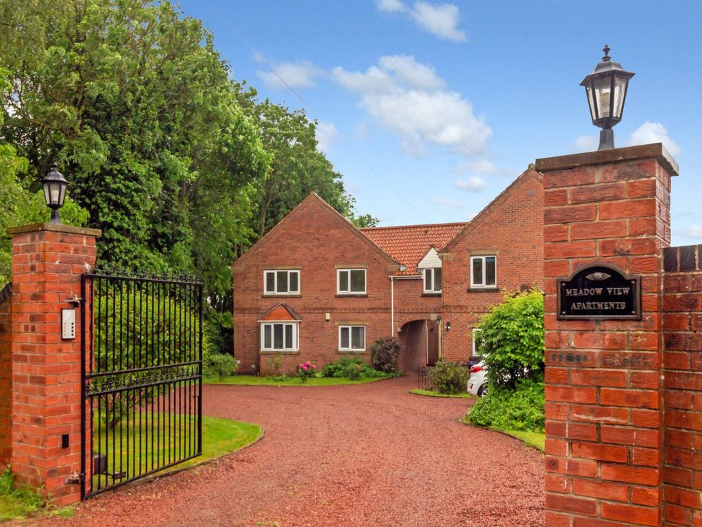 2 bed terraced house to rent in Meadow View Apartments, Ouston Lane