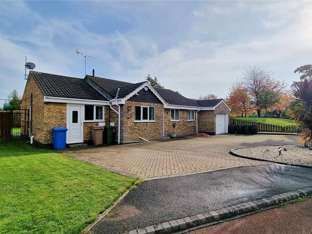 2 bed bungalow for sale in Fotherbie Garth, Hedon, Hull, East Riding Of