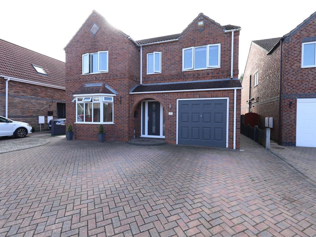 4 bed detached house for sale in St. Michaels Drive, Hedon, Hull HU12, £365,000 Zoopla