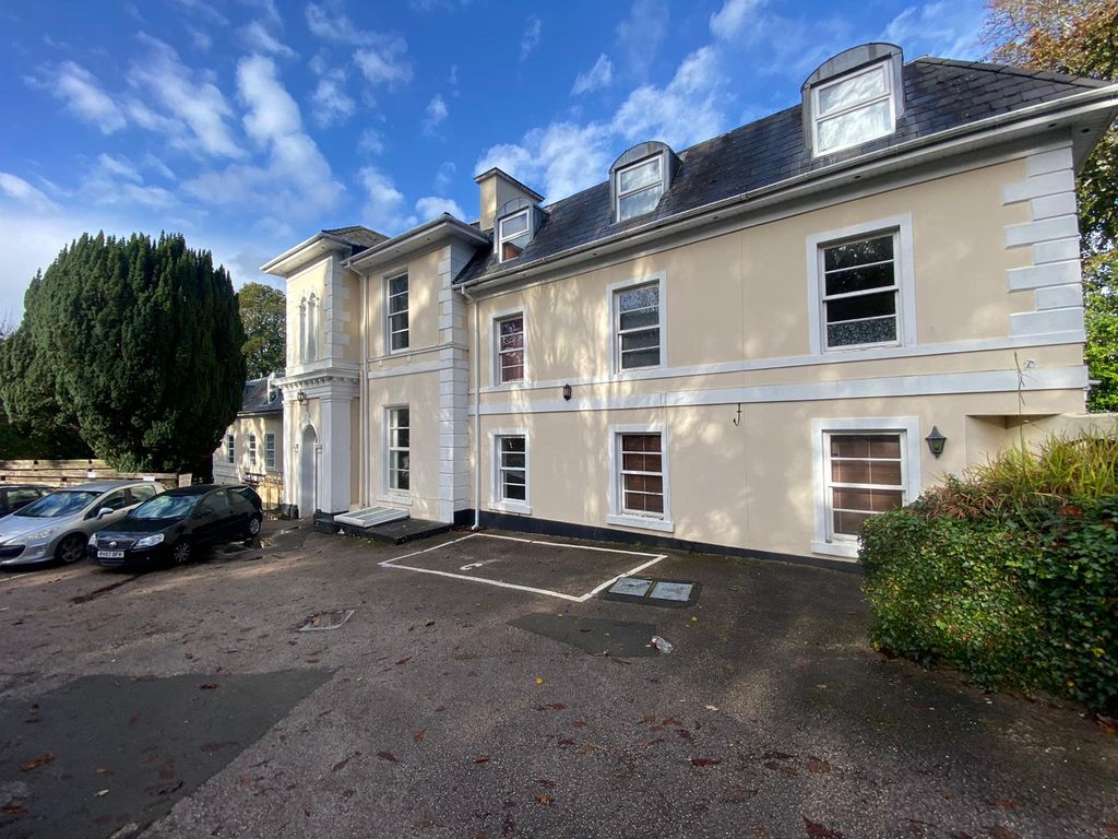 2 bed flat for sale in Higher Erith Road, Torquay TQ1 Zoopla